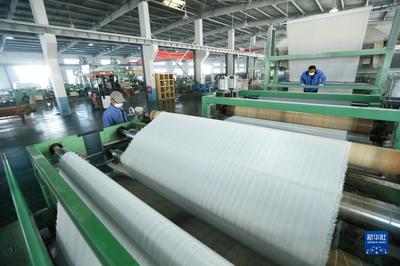 山東即墨 科技篷布闖市場，涂膜技術(shù)引領(lǐng)產(chǎn)業(yè)升級